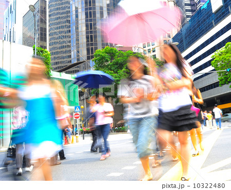 Singapore busy street 10322480