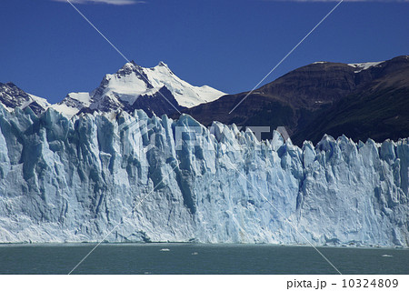 観光船よりペリト・モレノ氷河 観光船よりペリト・モレノ氷河 10324809