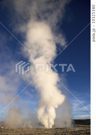 ガイザーの日の出 10325380