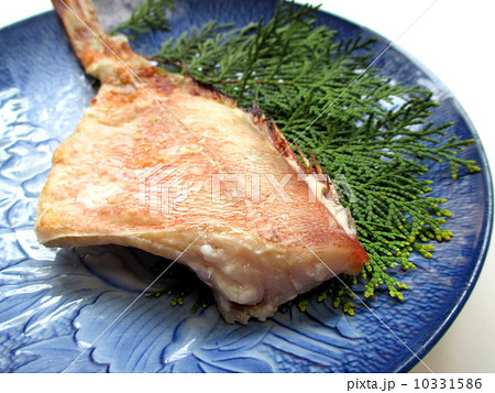 焼き魚　赤魚の粕漬焼き　赤魚鯛 10331586