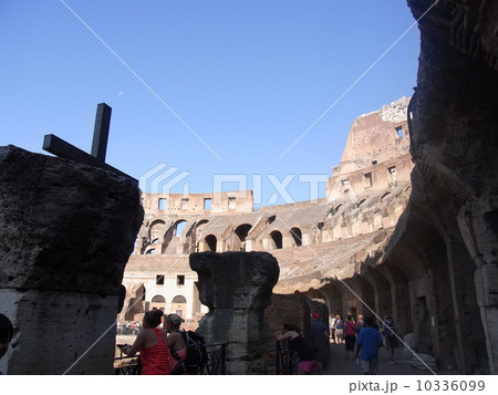 コロッセオ 10336099
