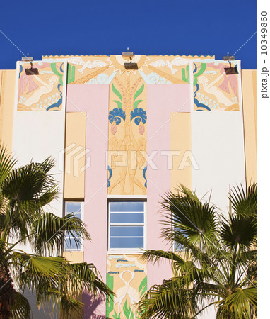 Art deco building 10349860