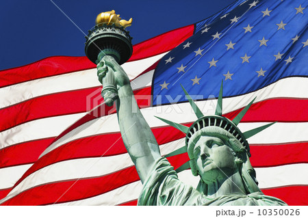 Statue of liberty and American flag Statue of liberty and American flag 10350026