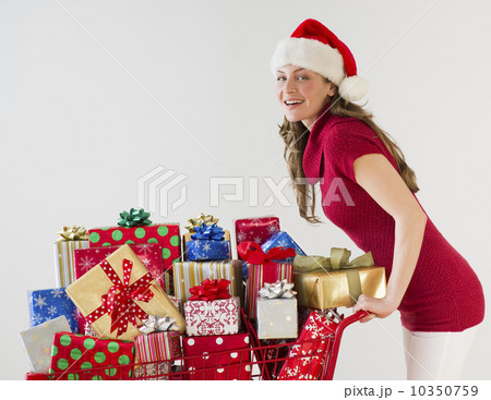Shopping cart full of Christmas presents Shopping cart full of Christmas presents 10350759