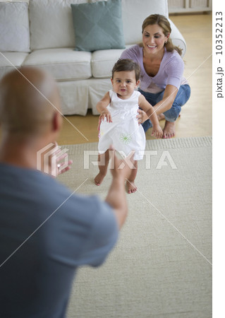 Young family with small girl (12-18 months) Young family with small girl (12-18 months) 10352213