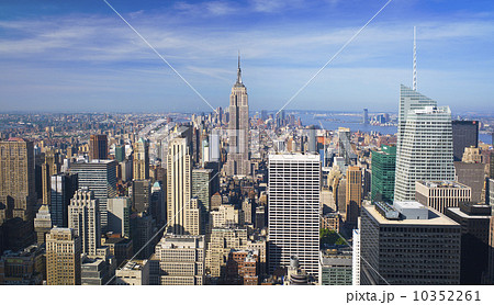 New York City skyline 10352261