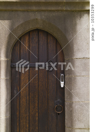 Door of Christ Church Cathedral 10353299