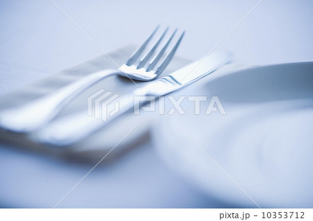 Close-up of place setting Close-up of place setting 10353712