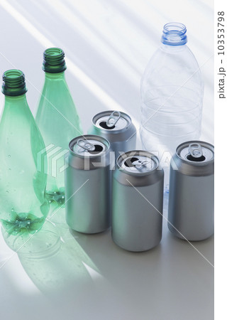Plastic bottles and cans for recycling Plastic bottles and cans for recycling 10353798