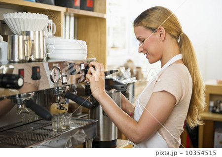 Female cafe owner Female cafe owner 10354515
