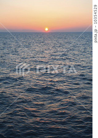 Aegean Sea horizon at sunset 10354529