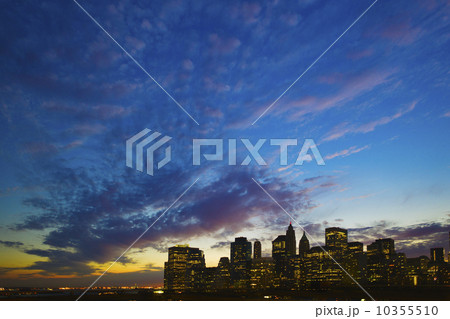 USA, New York City skyline at dusk USA, New York City skyline at dusk 10355510