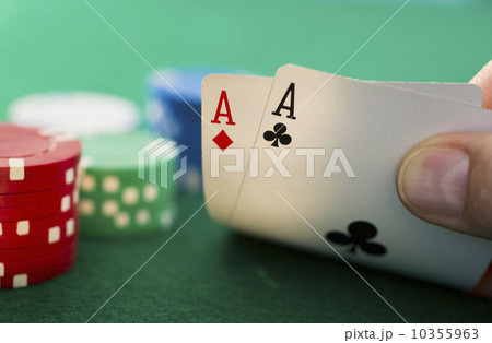 Hand holding playing cards Hand holding playing cards 10355963