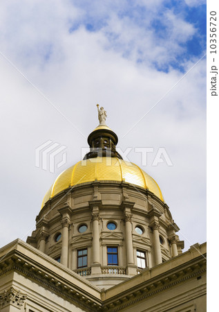 USA, Georgia, Atlanta, View of Capitol building 10356720