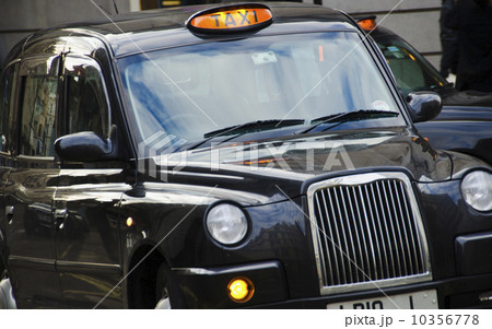 United Kingdom, Traditional black cab 10356778
