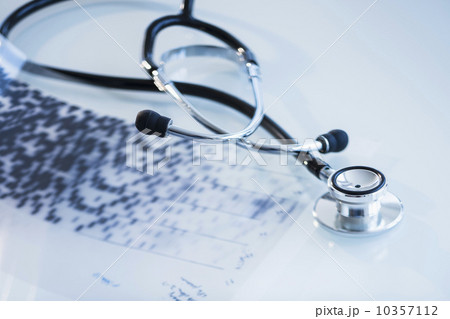 Studio shot of stethoscope with dna test 10357112