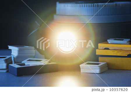 Slide projector, studio shot 10357620
