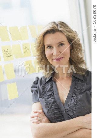 Portrait of business woman 10358070