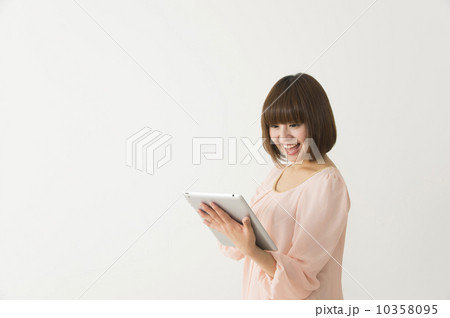 検索 10358095