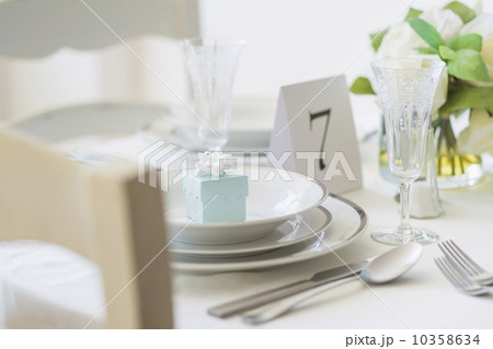 Close up of place setting 10358634