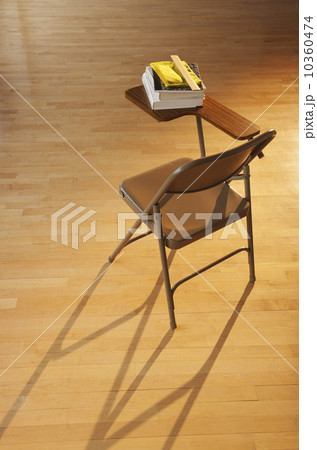 Student's chair 10360474
