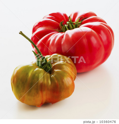 Heirloom tomatoes 10360476