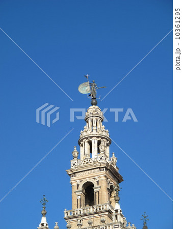 ヒラルダの塔(La Giralda) 10361295