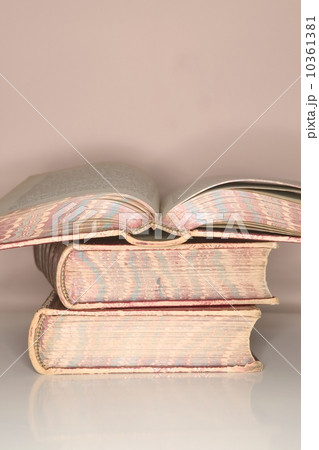 A small stack of books 10361381