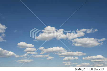 Blue sky with white clouds 10362724