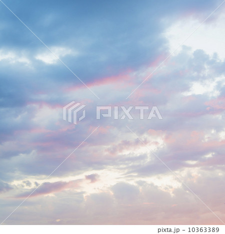 Sunset sky 10363389