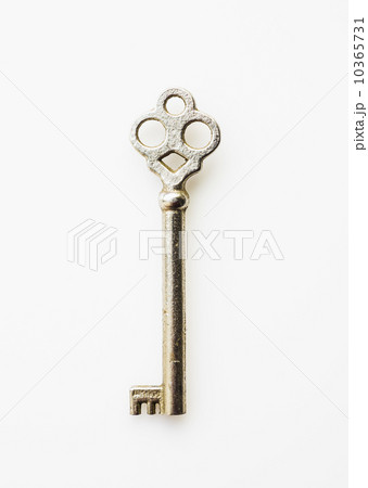 Antique key 10365731