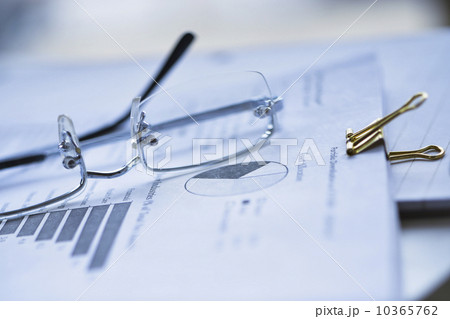 Eyeglasses on documents Eyeglasses on documents 10365762