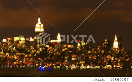 Blurred skyline of Manhattan 10366197