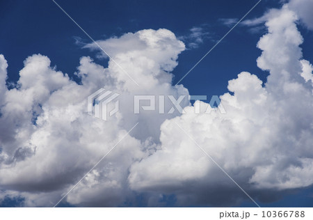 Cloudscape Cloudscape 10366788