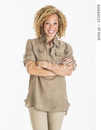 Portrait of smiling young woman, studio shot 10366908
