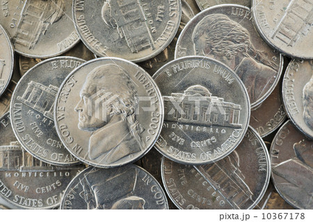 Close up of US coins, studio shot Close up of US coins, studio shot 10367178