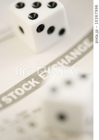Dice with stock exchange paper Dice with stock exchange paper 10367996