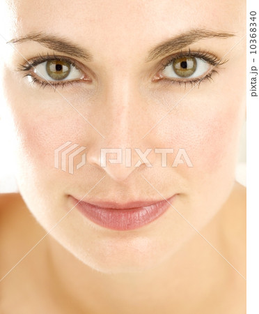 Portrait of a young woman 10368340