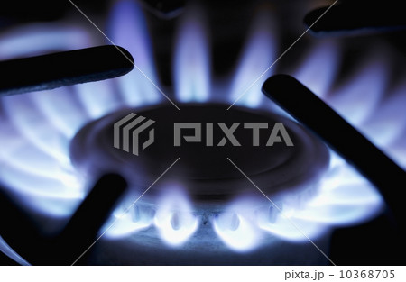 Closeup of gas-burning range 10368705
