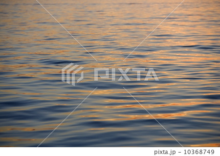 Subtle sunshine on water 10368749