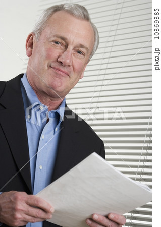 Portrait of businessman 10369385