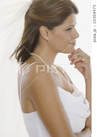 Portrait of a bride 10369475