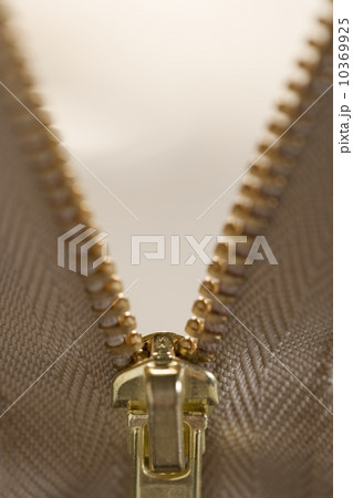 Closeup of a metal zipper 10369925