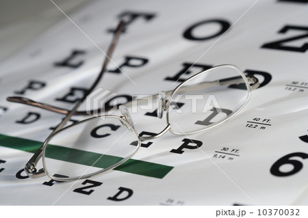 Still life of eye chart and glasses Still life of eye chart and glasses 10370032