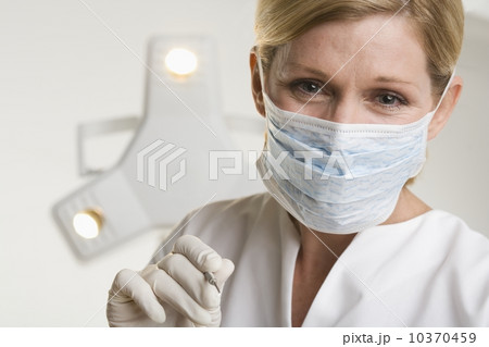 Portrait of dental hygienist Portrait of dental hygienist 10370459
