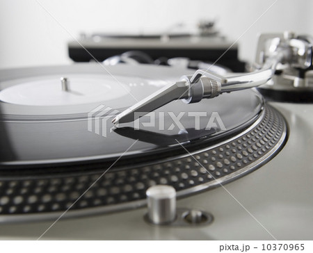 Still life of turntables and record 10370965