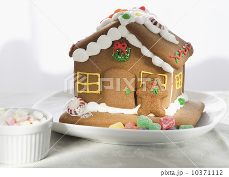 Close up of gingerbread house Close up of gingerbread house 10371112