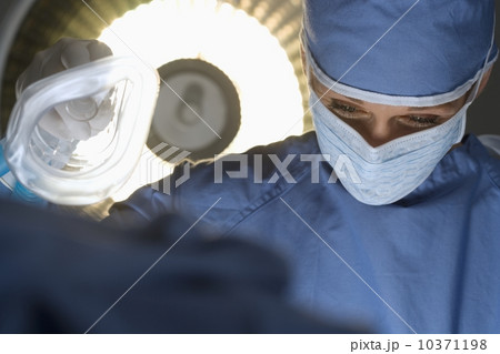 Anesthesiologist at work 10371198