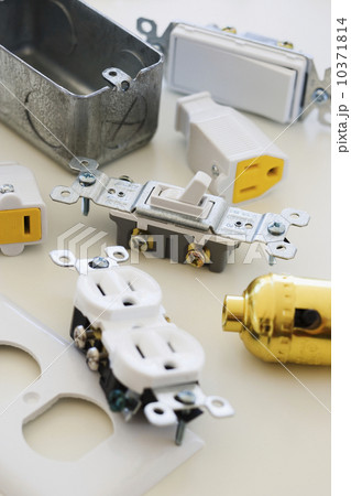 Close up of electrical components 10371814