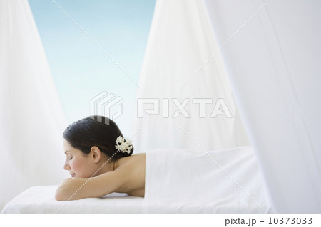Woman laying on spa table 10373033